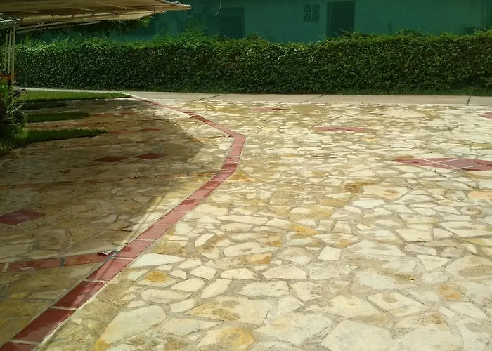 Gogo's - γωγώ & 4*