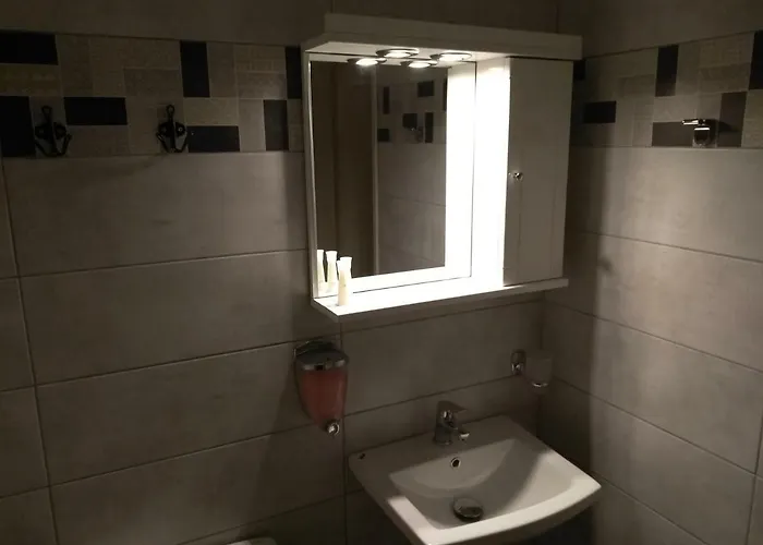 Gogo's - γωγώ & Pensiune