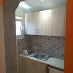 Guest house Gogo's - γωγώ & 4*