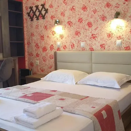 Gogo's - γωγώ & 4* Nydri (Lefkada)