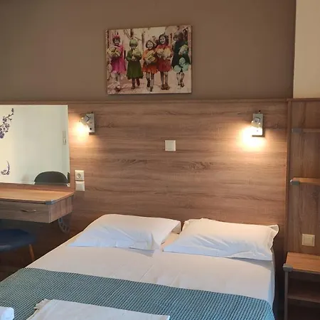 Gogo's - γωγώ & 4*