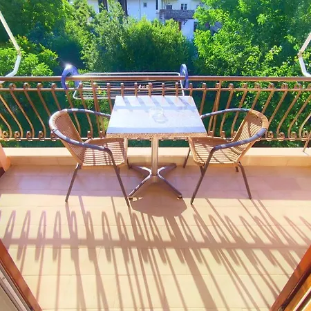 Guest house Gogo's - γωγώ &