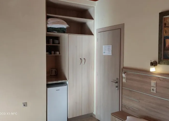 Gogo's - γωγώ & 4*